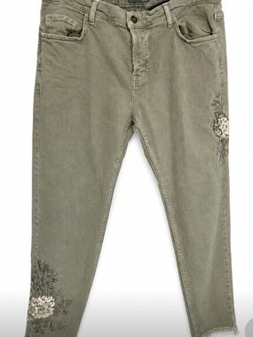 Zara Olive Green Embroidered Cropped Jeans
